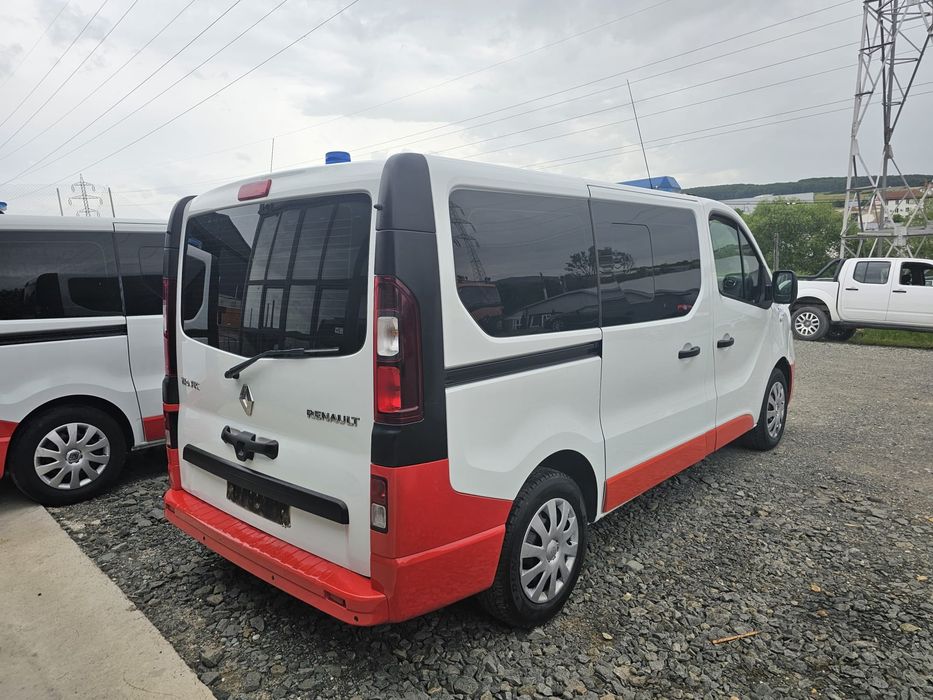 Ambulanta Renault Trafic 2019