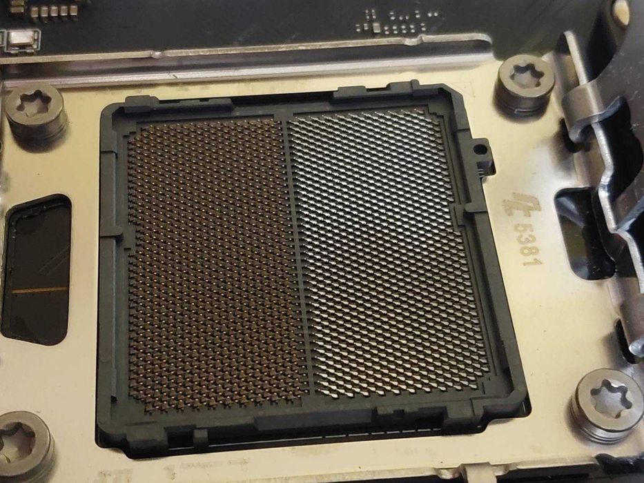 MSI X670E Gaming Plus Wi-Fi