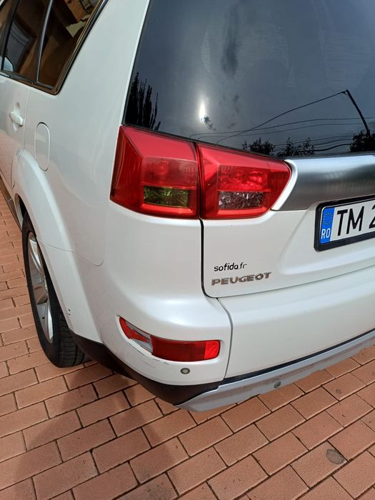 Vand Peugeot 4007 7 locuri