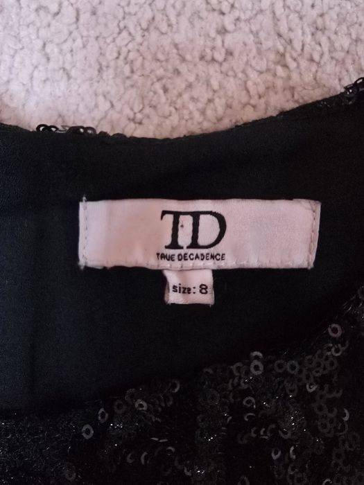 Продавам къса рокля - размер XS/S