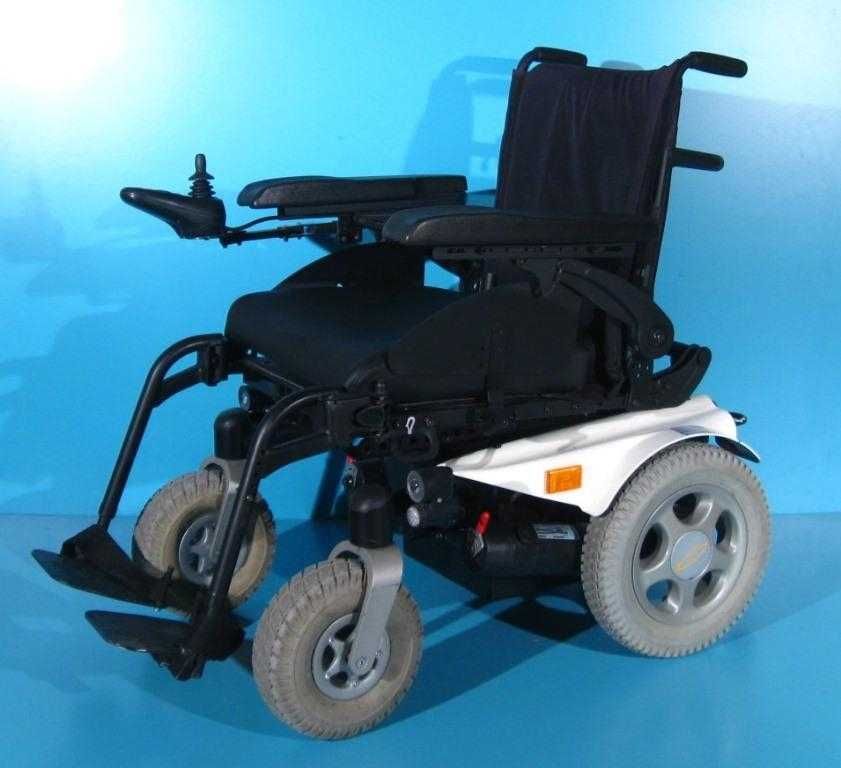 Carucior electric handicap/ invalizi Quickie Salsa R2 - 6 km/h