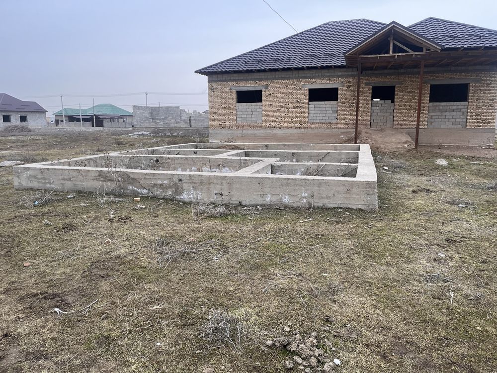 Үй сатылады жаңаталапта