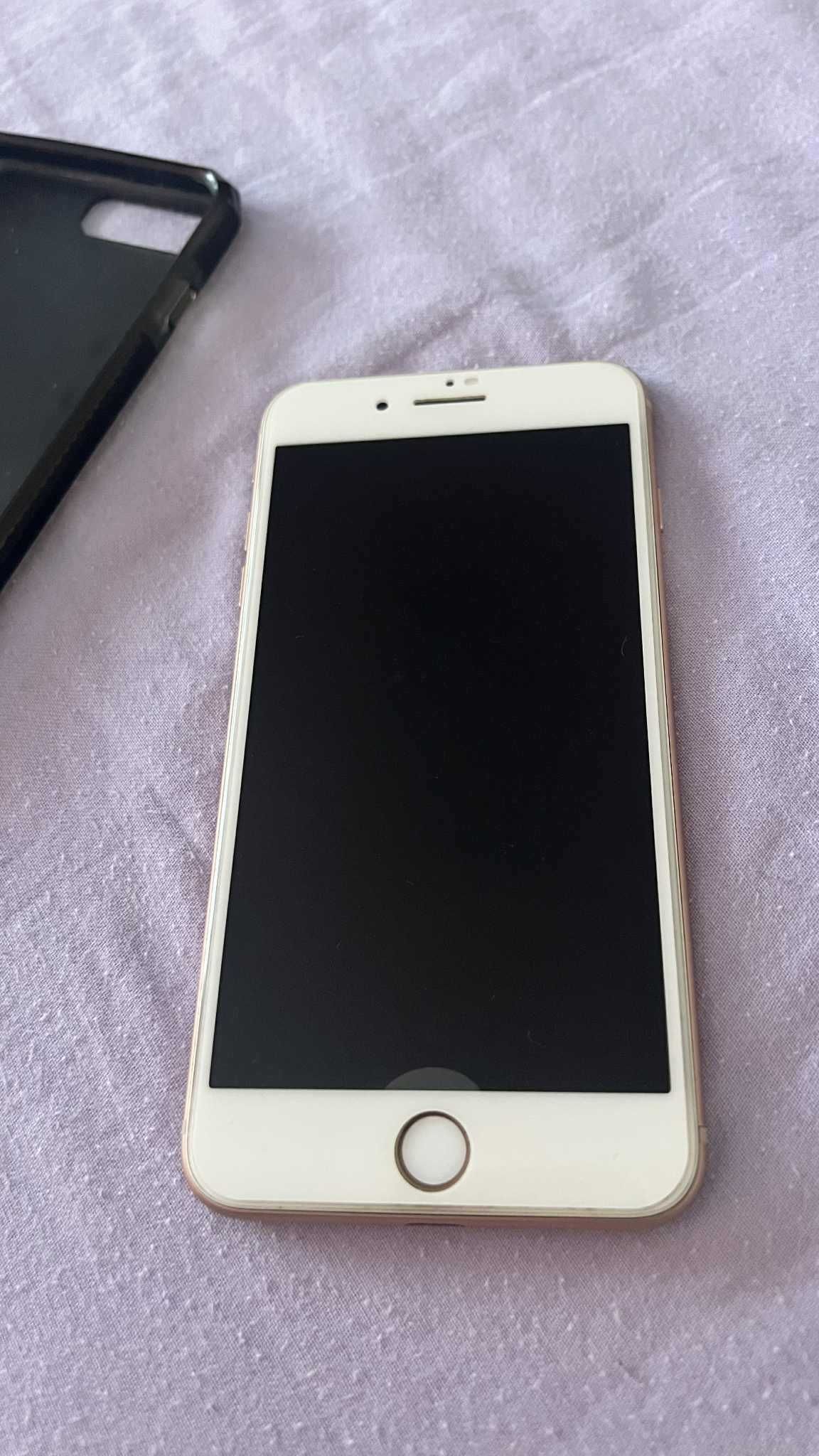 IPhone 8+ използван
