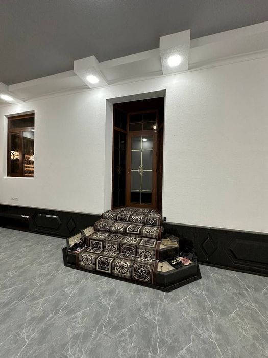 Срочно продаётся дом на земле с евро ремонтом площадью 2, 1-соток