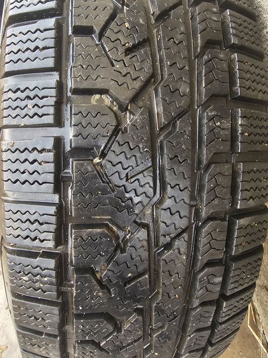 Зимние шины 4 шт