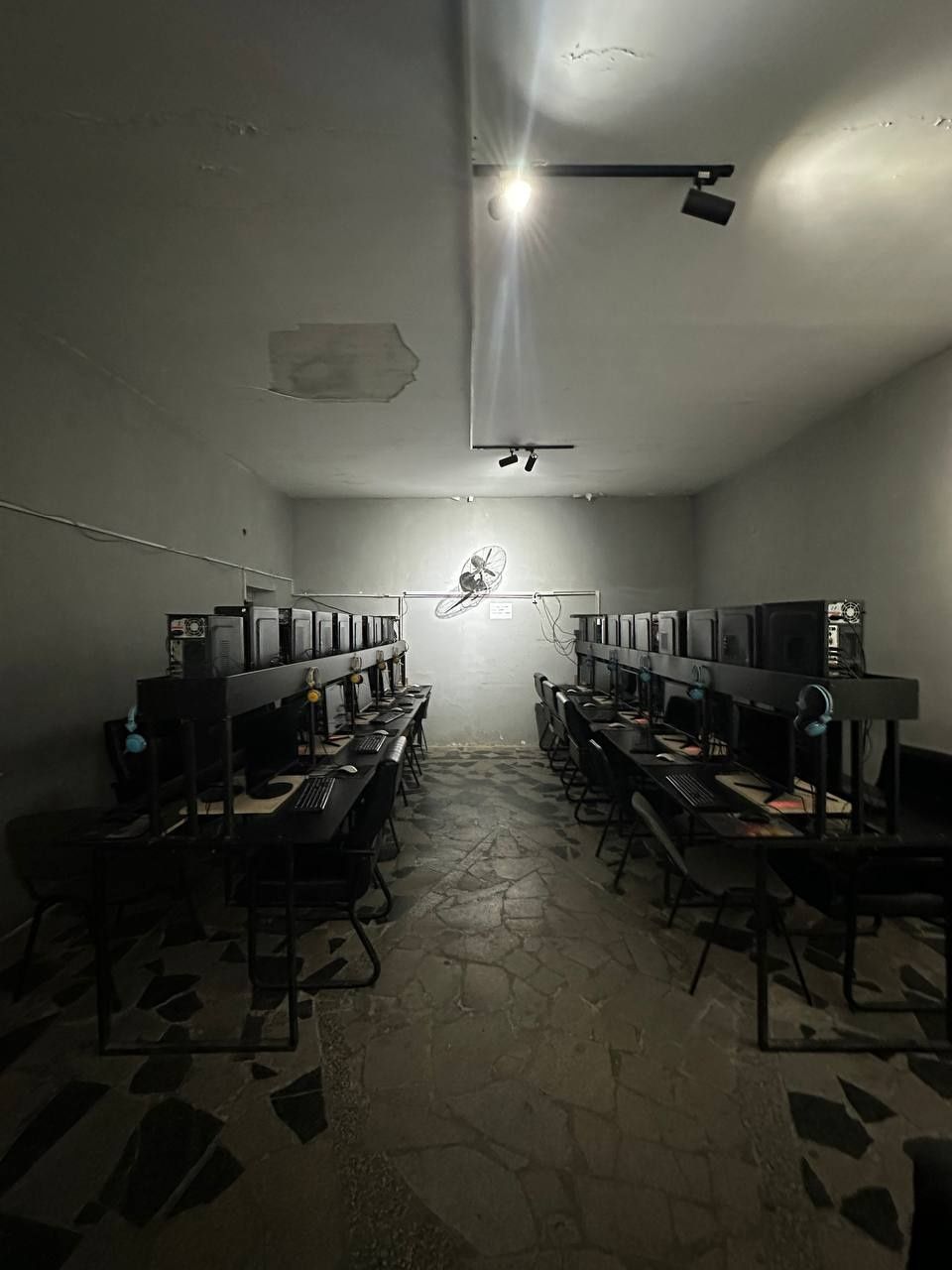 Kompyuter, PS4 Tayyor biznes sotiladi!