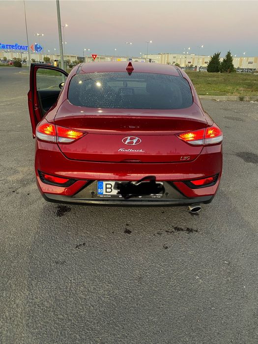 Hyundai I30 Fastback     Benzina+Electric