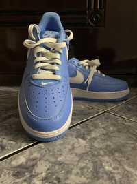 Vand sneakersi Nike Air Force Aniversary Edition