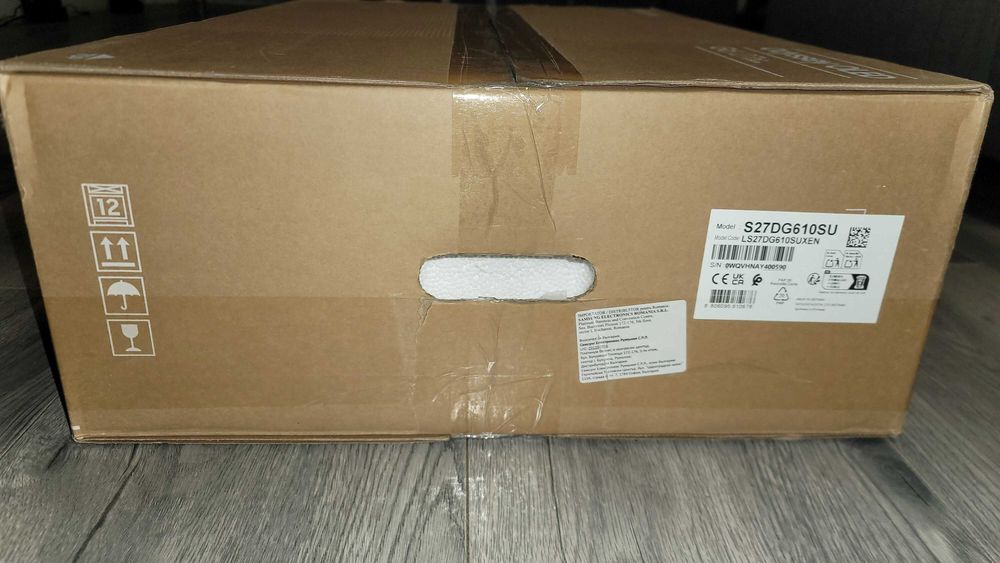 Samsung Odyssey G6 27" QD-OLED (LS27DG610SUXEN) – нов, пълен комплект!