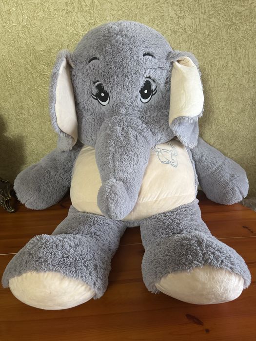 Продам слона