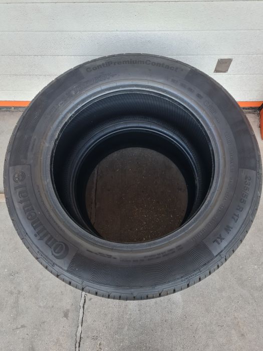 Летни гуми 2 броя CONTINENTAL PremiumContact5 235 55 R17 дот 0522