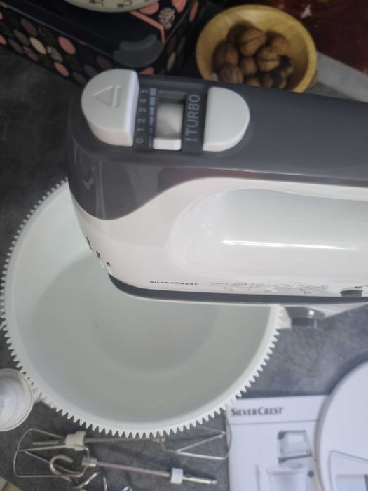 Set mixer manual cu bol rotativ