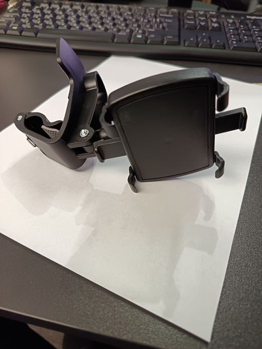 Стойка за телефон за кола