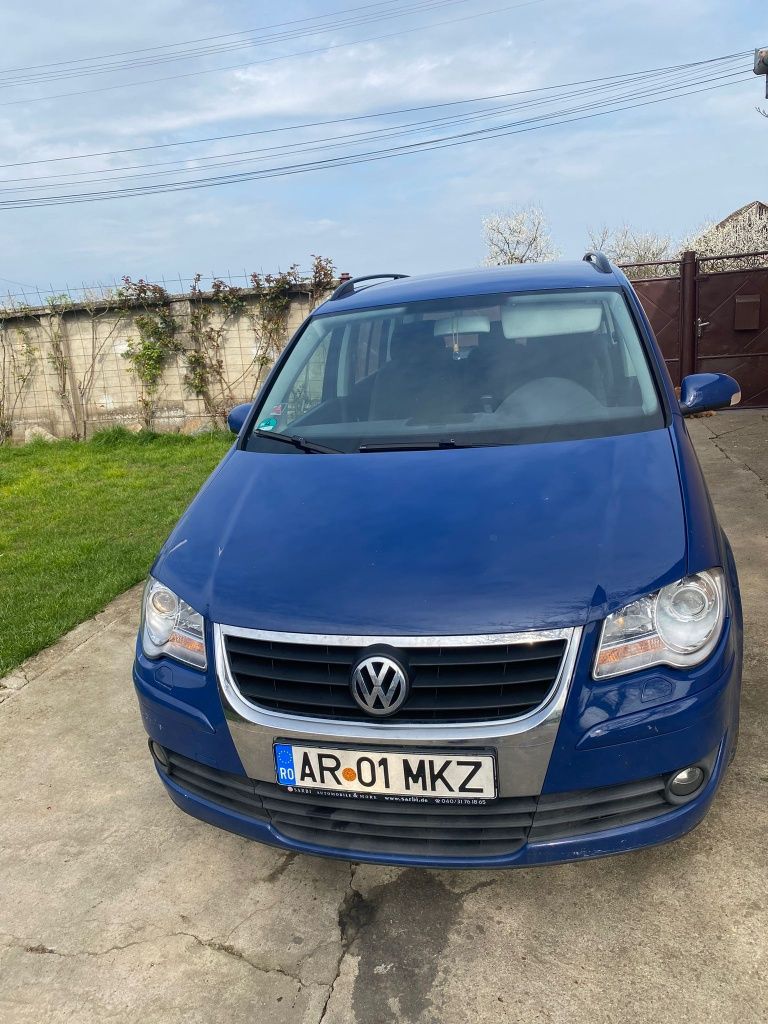 Volkswagen Touran 1.9TDI/2007/6+1 trepte/euro 4/5 locuri