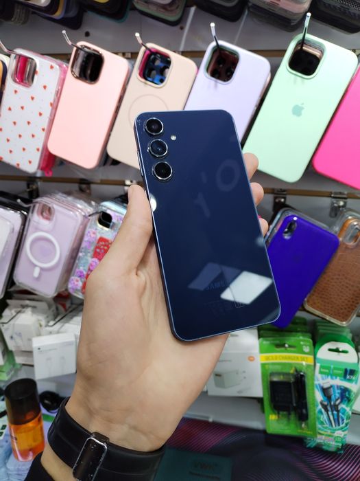 Samsung A55 5G 8 /128 ideal