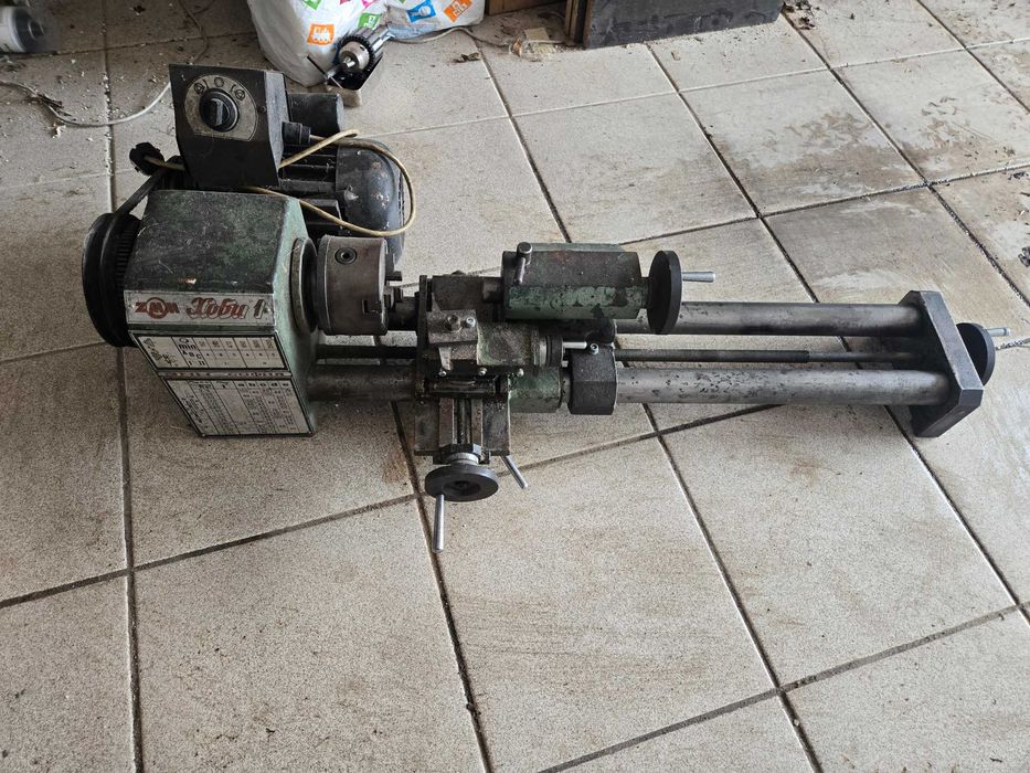 Малък струг Хоби 1 на ЗММ с двигател 220 V