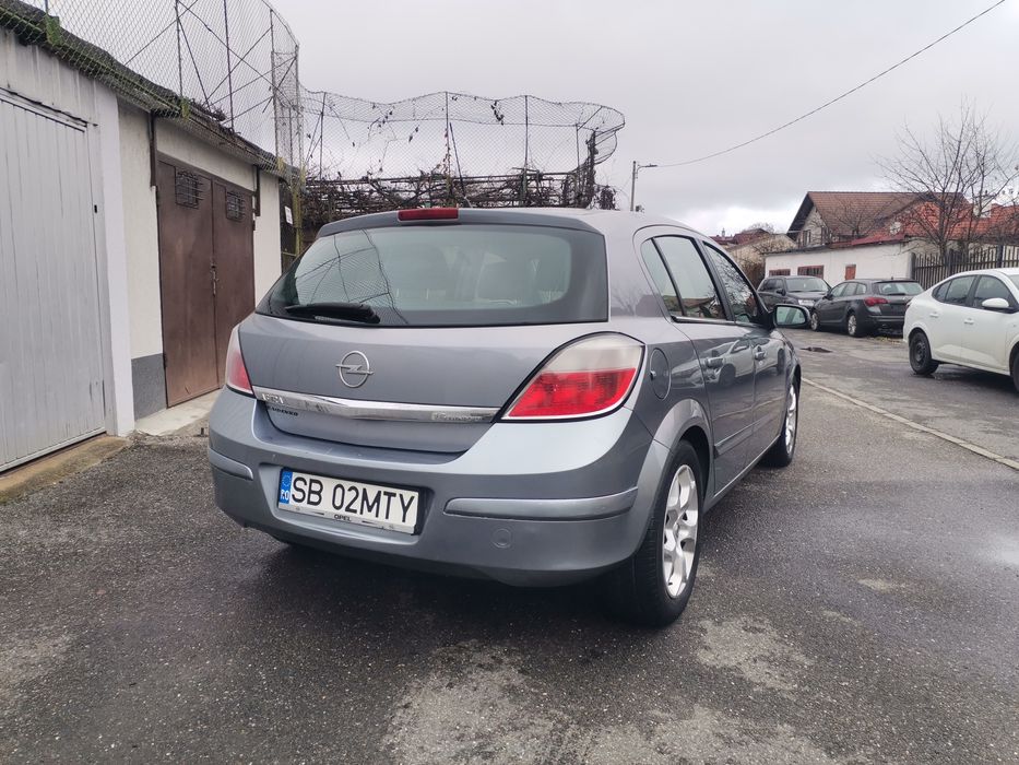 Opel astra h 1.6 benzina, cutie automata