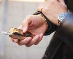 Ploom X advanced champagne gold- cu 8 pachete Sobrane