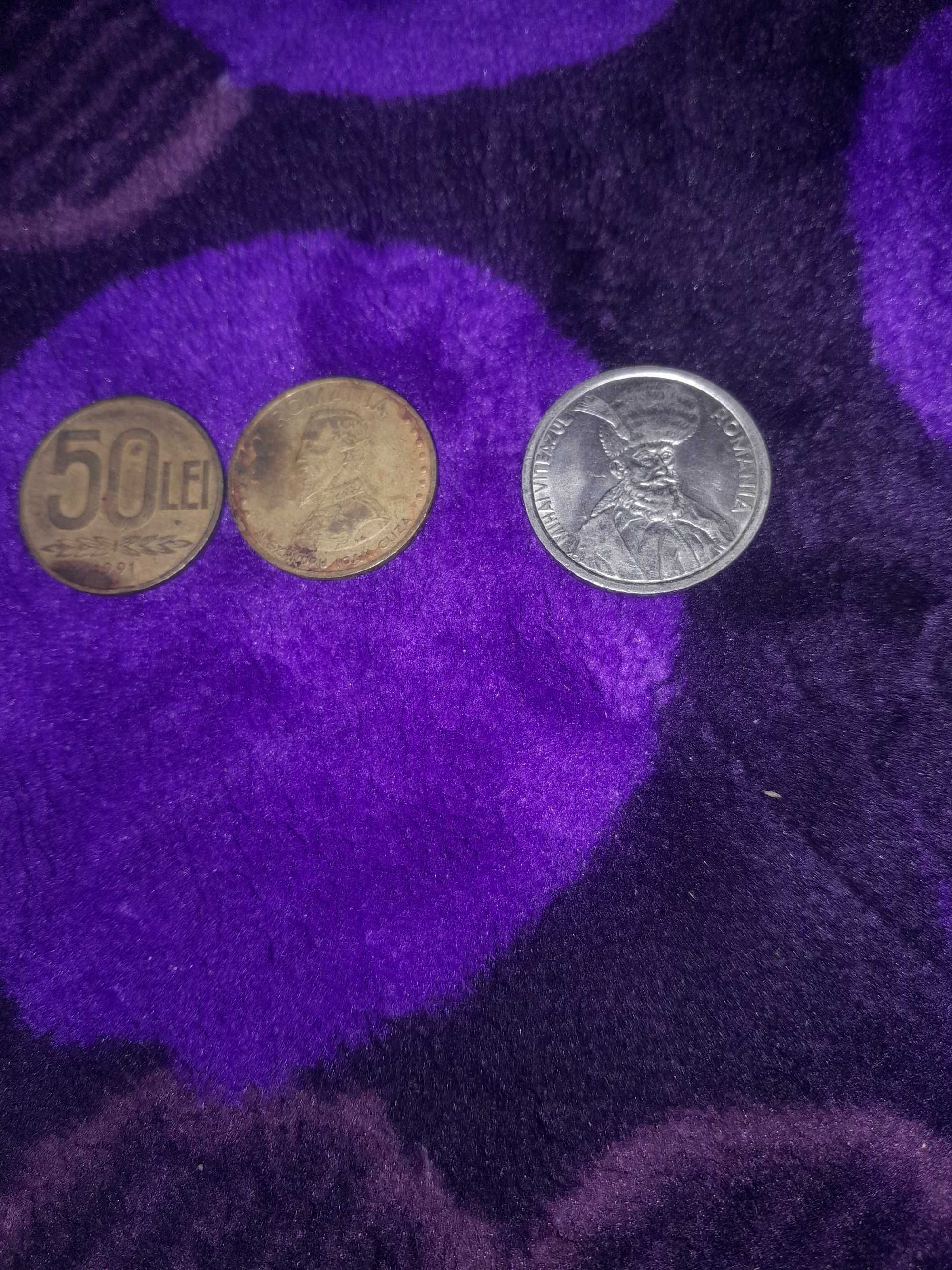 Se vand 1 moneda de 100 lei cu Mihai viteazu 1991 si 2 cu al ioan cuza