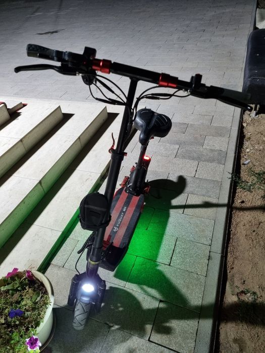 Электросамокат Kugo M4