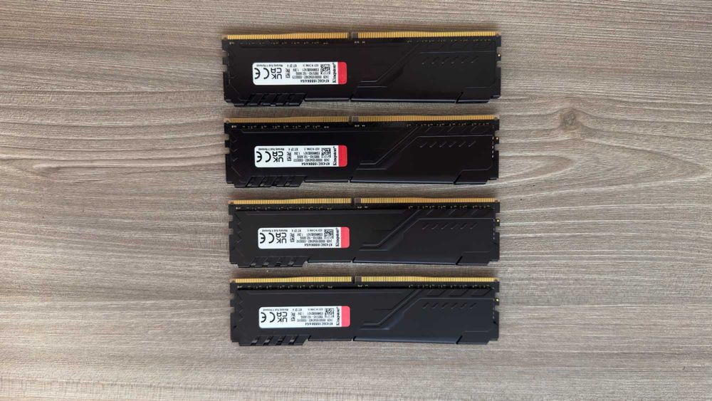 Memorii Kingston Fury BEAST DDR4-3600 64Gb (4x16Gb) CL18