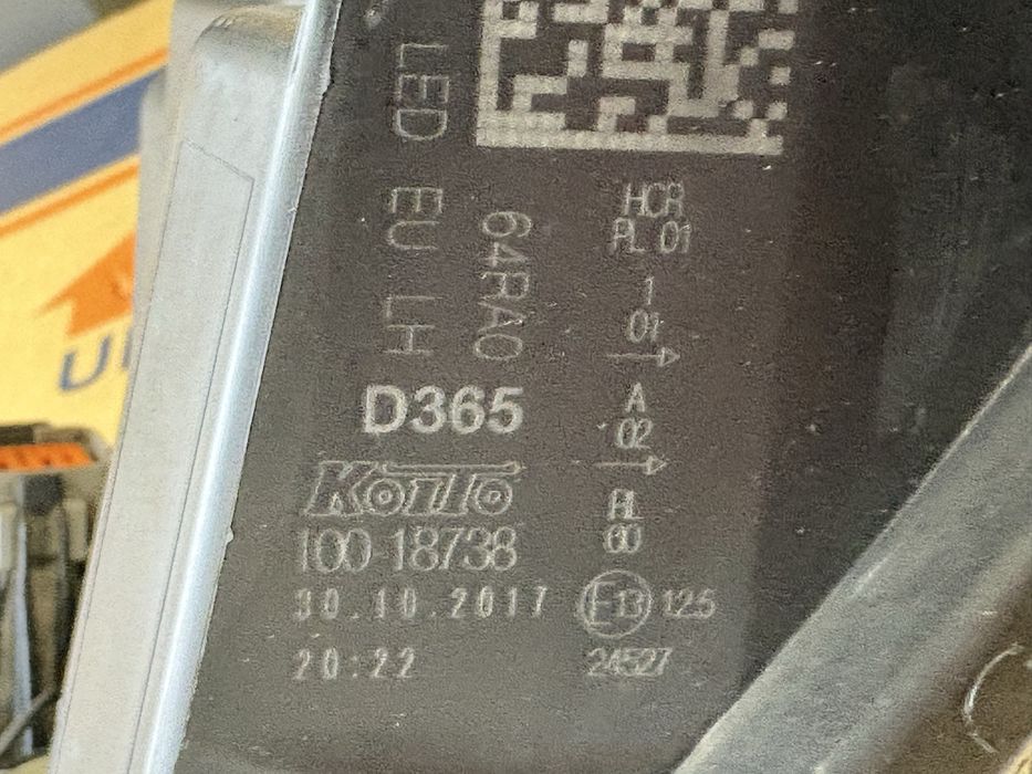 Suzuki Sx4 s-cross 2018 година Ляв Лед Фар Led