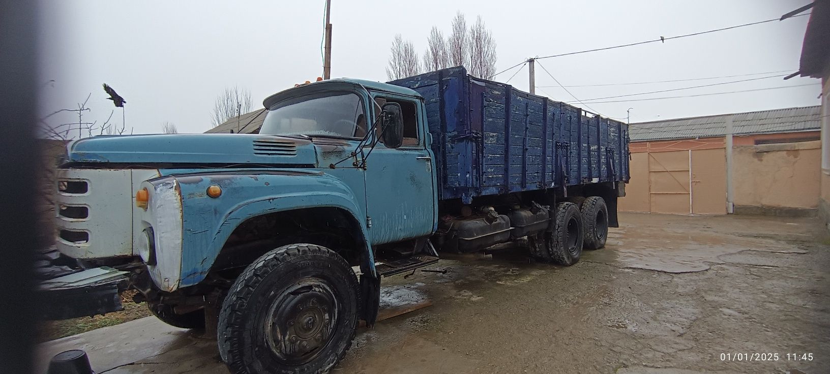 Zil krakadil 133 gya SSSR gruzavoy mashina.
