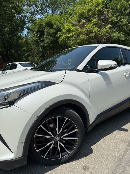 Toyota C-HR Toyota C-HR 1.8 HSD 122 CP 4x2CVT