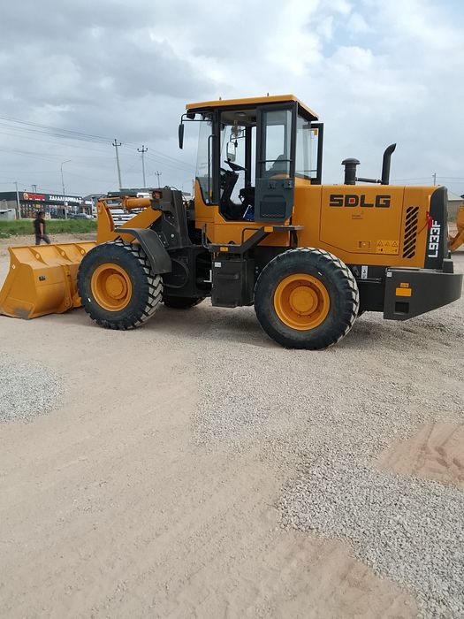 Услуги фронтальный погрузчик  КамАЗ Хова