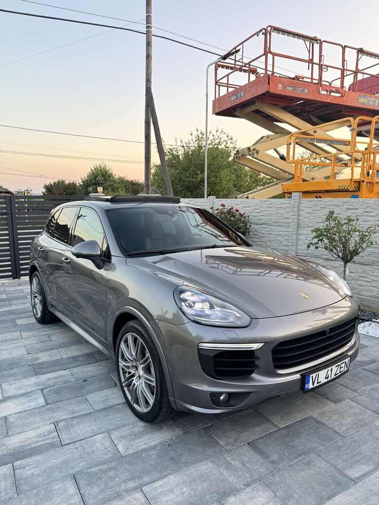 Porsche Cayenne, Pachet GTS, 21”, istoric, pano, 360*, Led, Tva incl