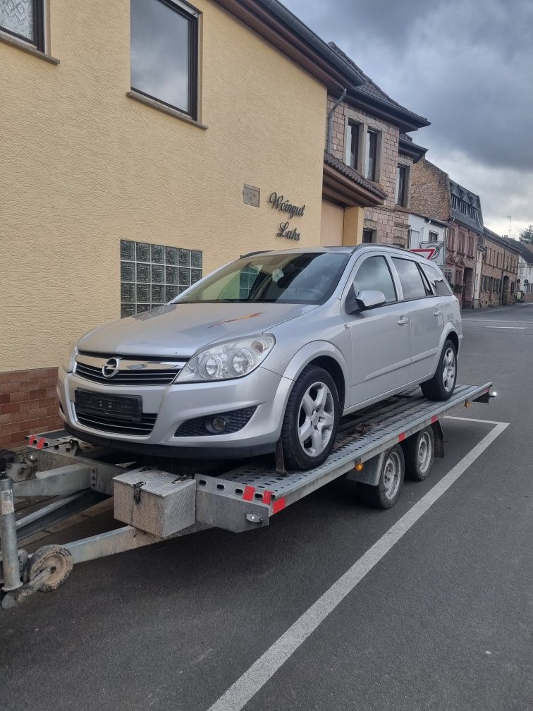 De vanzare Opel Astra H