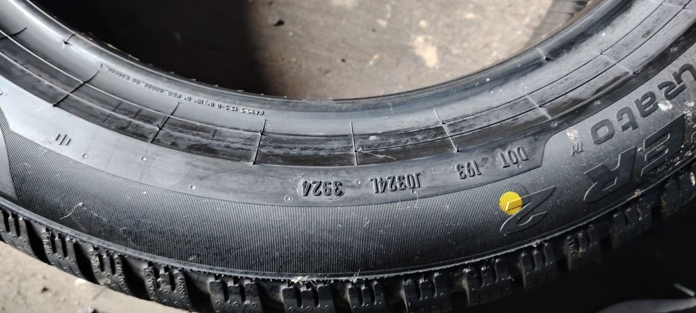 215 55 R17 Pirelli Cinturato winter