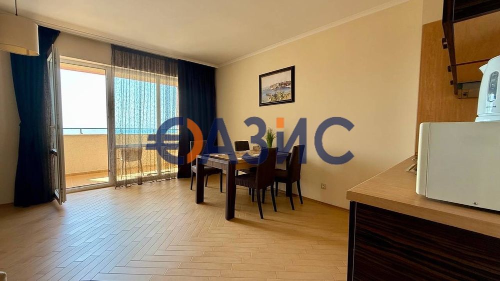 Апартамент с 1 спалня в комплекс Маджестик Бийч, 83 кв. м., Слънчев