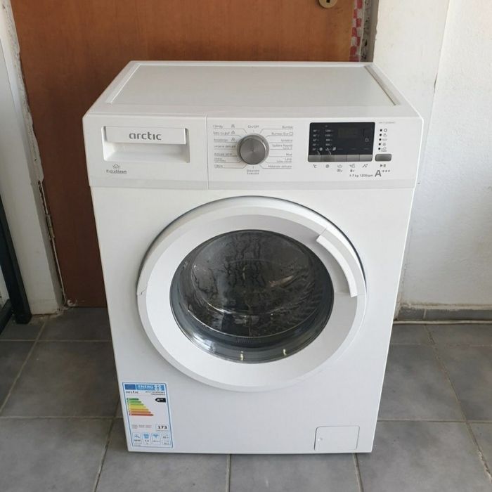 Masina de spălat rufe Arctic  / 646024