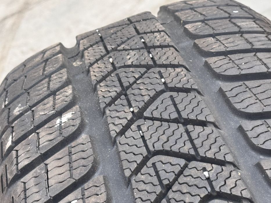 215/60/R17 Pirelli Sottozero 4бр зимни dot4722