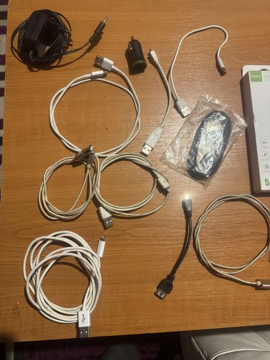 Cabluri incarcare telefoane