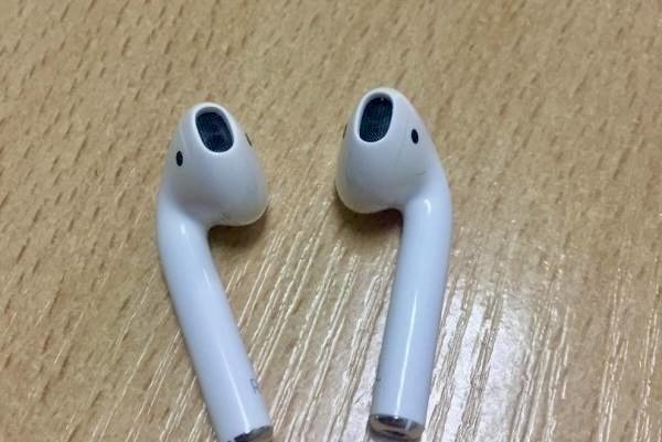 Продам AirPods 2 оригинал