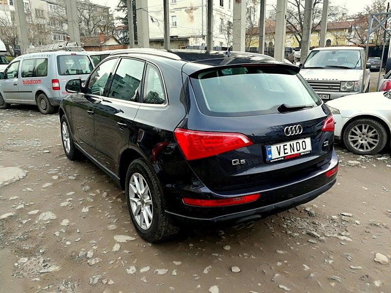 Audi Q5 2,0tdi 2012г,165000 км,нов внос със сервизни документи