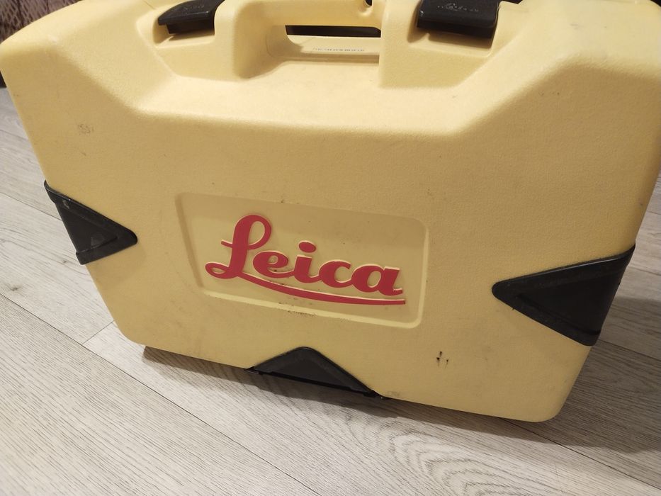 лазерный нивелир Leica Rugby 620