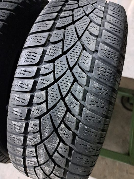 4 anvelope iarnă 205 50 r17 Dunlop