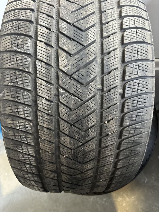 275/35/22 si 315/30/22 anvelope iarna X5 X6 pirelli