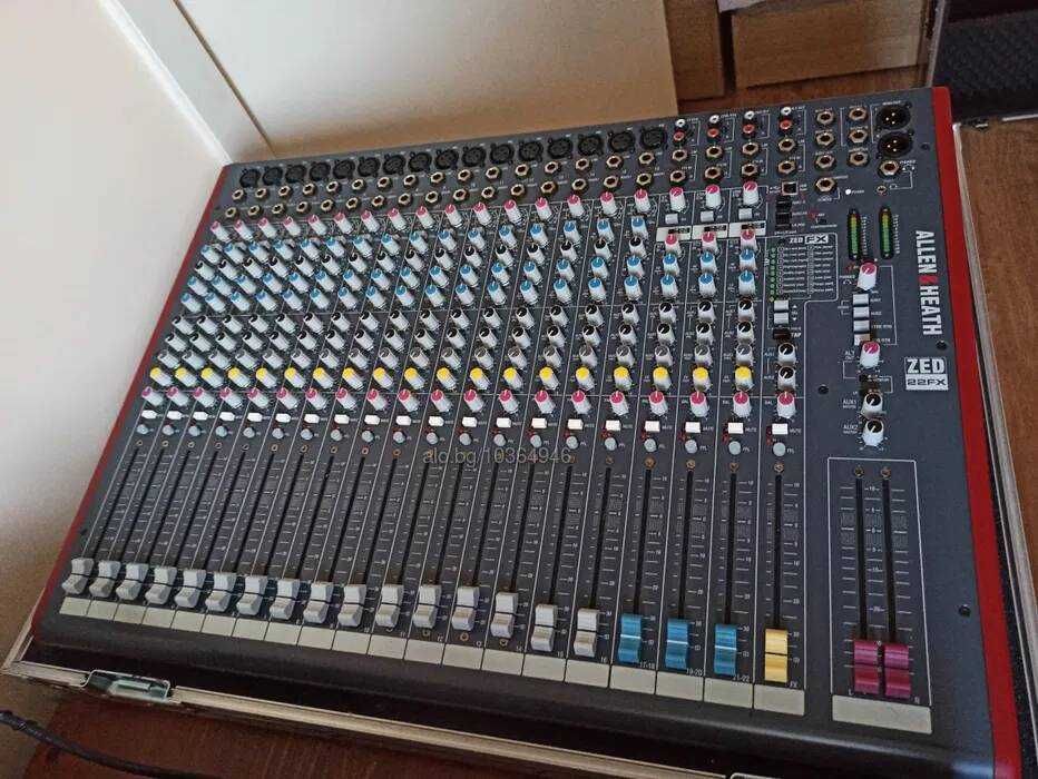 Allen & Heath ZED 22 FX