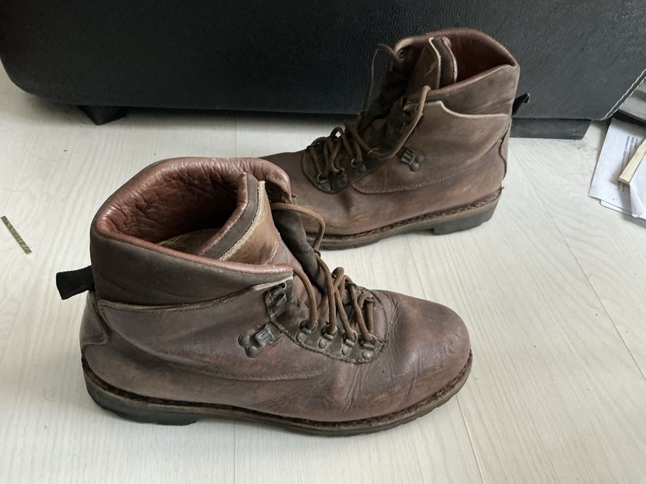 Стабилни кожени ботуши за работа