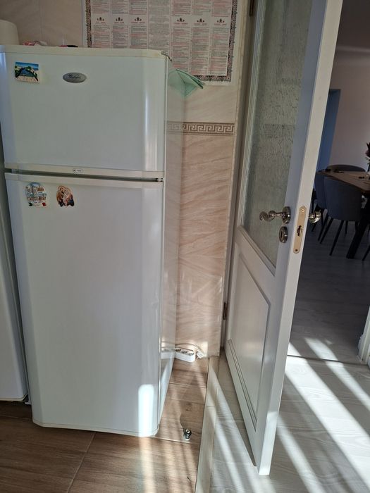 Vand mobila bucatarie mdf ,aragaz,hota,chiuveta,frigider