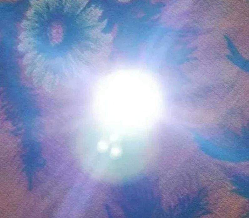 LED лампа с магнитна въртяща стойка или фенерче с гъвкаво рамо. Нови.