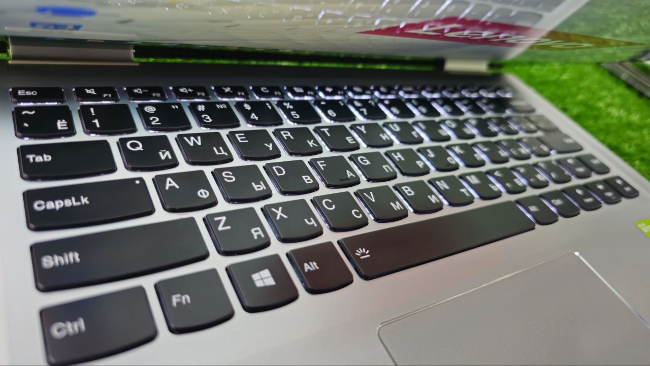 Yoga X360 xam planshet xamda Notebook bo'ladigan Lenovo