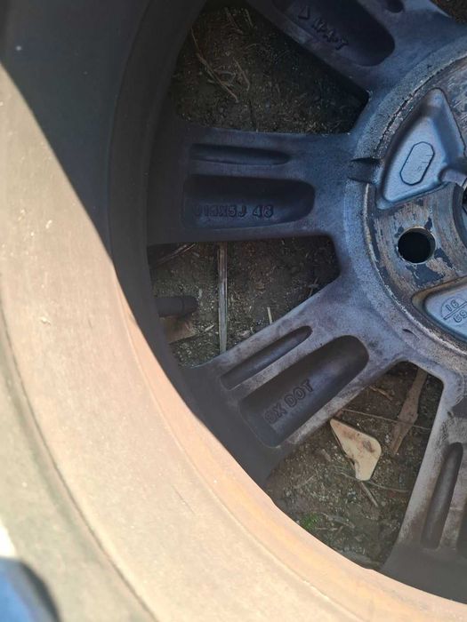 Джанта с гума за Mitsubishi Space Star