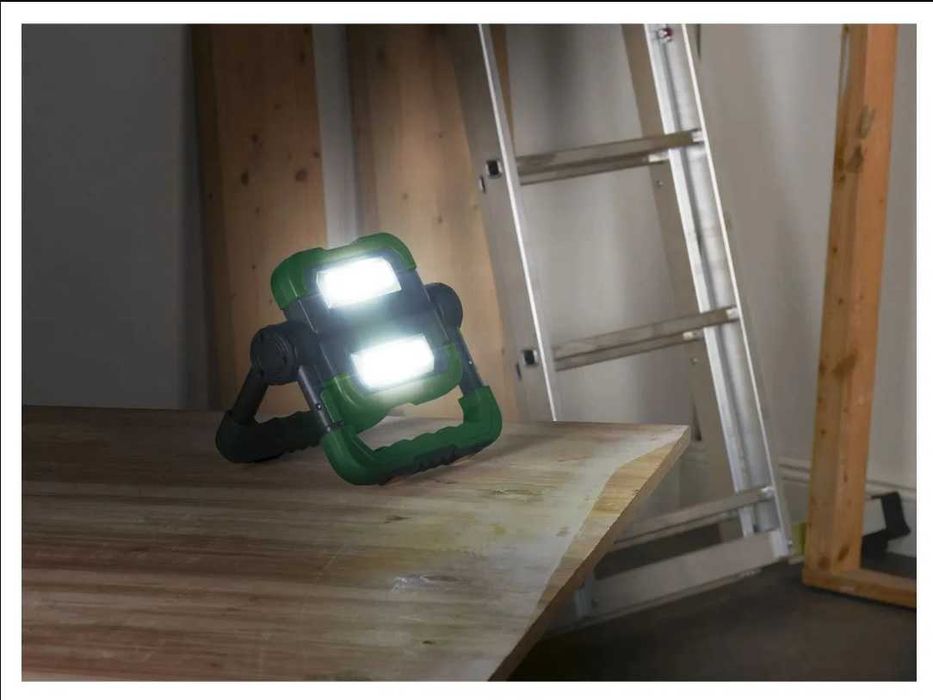 Lampa lucru (reflector) PARKSIDE PBSL 5000 B1 functie power bank noua