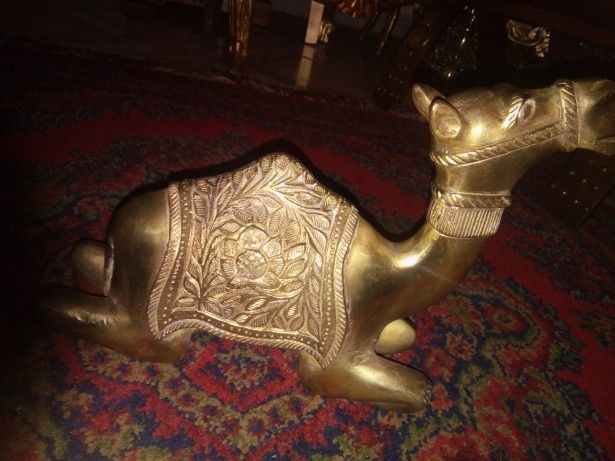 Cămilă ,sculptura din bronz masiv