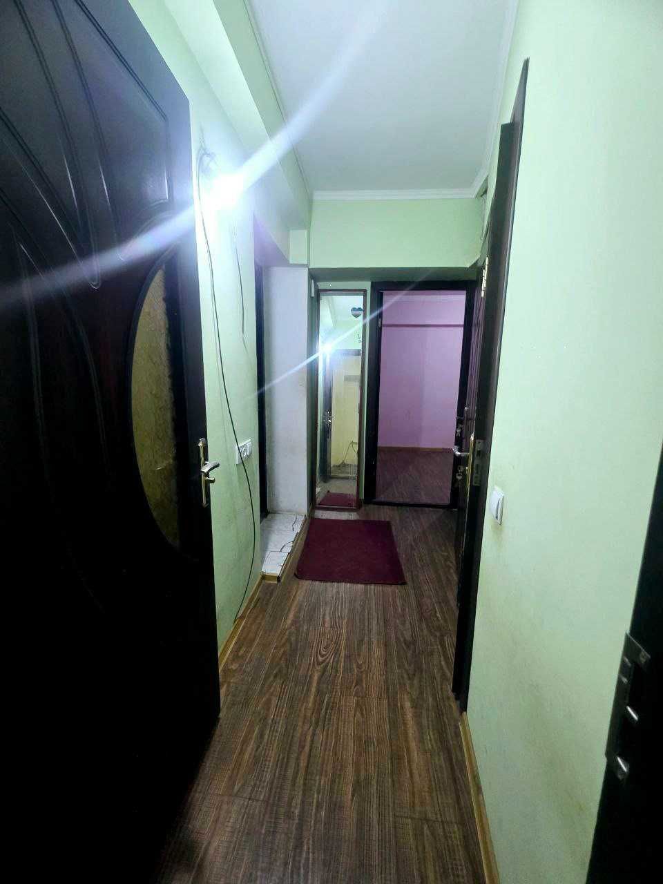 Razdelka Chilonzor-9 Kirpich 2/2/4  balkon 2/6 Orientir Rovd